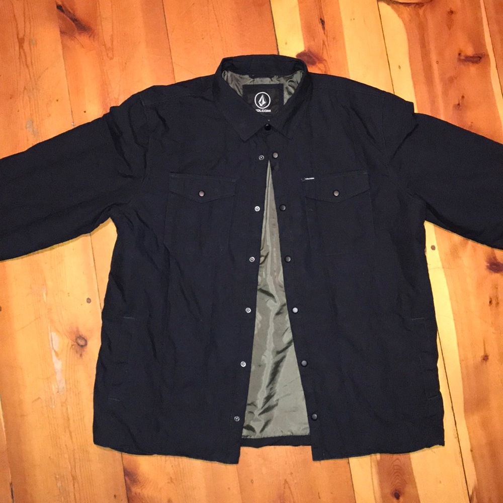 Barely worn XXL black button clip Volcom Jacket